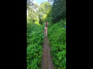 girl trying to hold back her moans... | porn in public | public porn | outdoor porn | silent moan 18 got horny on my